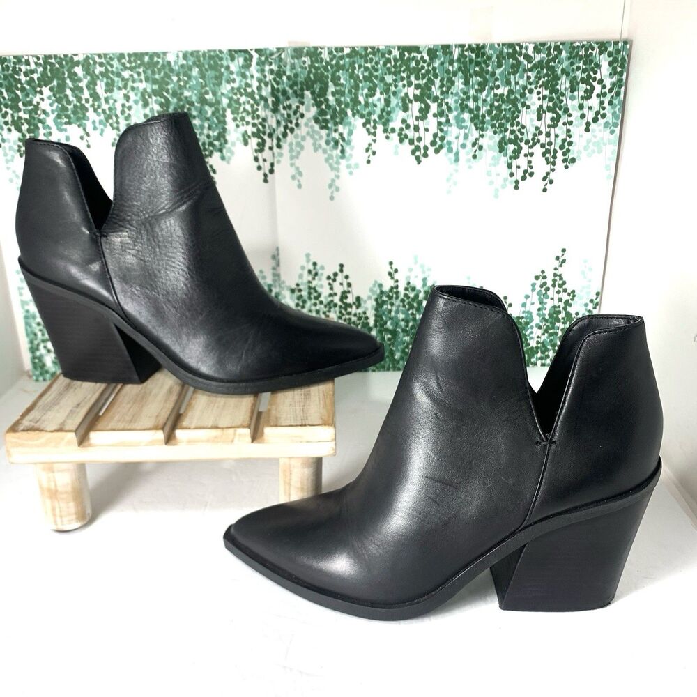 Gianni Bini Huttsen Leather Stacked Heel Pointed Toe Ankle Boots Size 6.5 US